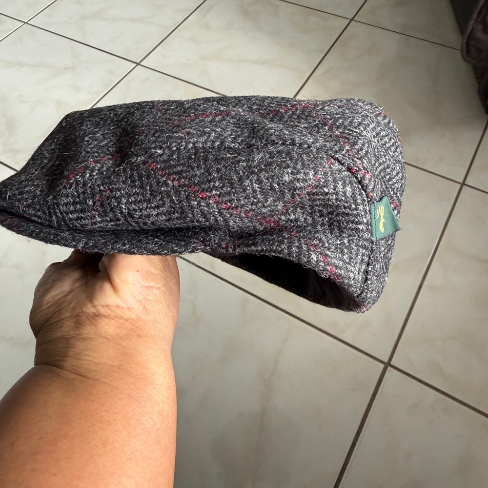 Mucros Weavers Irish Flat Tweed Cap - Picture 7 of 9